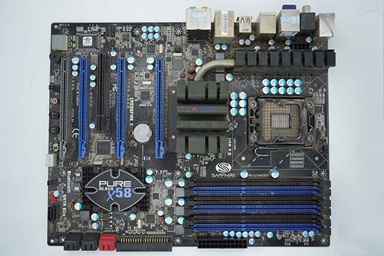 蓝宝石SAPPHIRE X58 Pure Black 主板（Intel X58芯片）